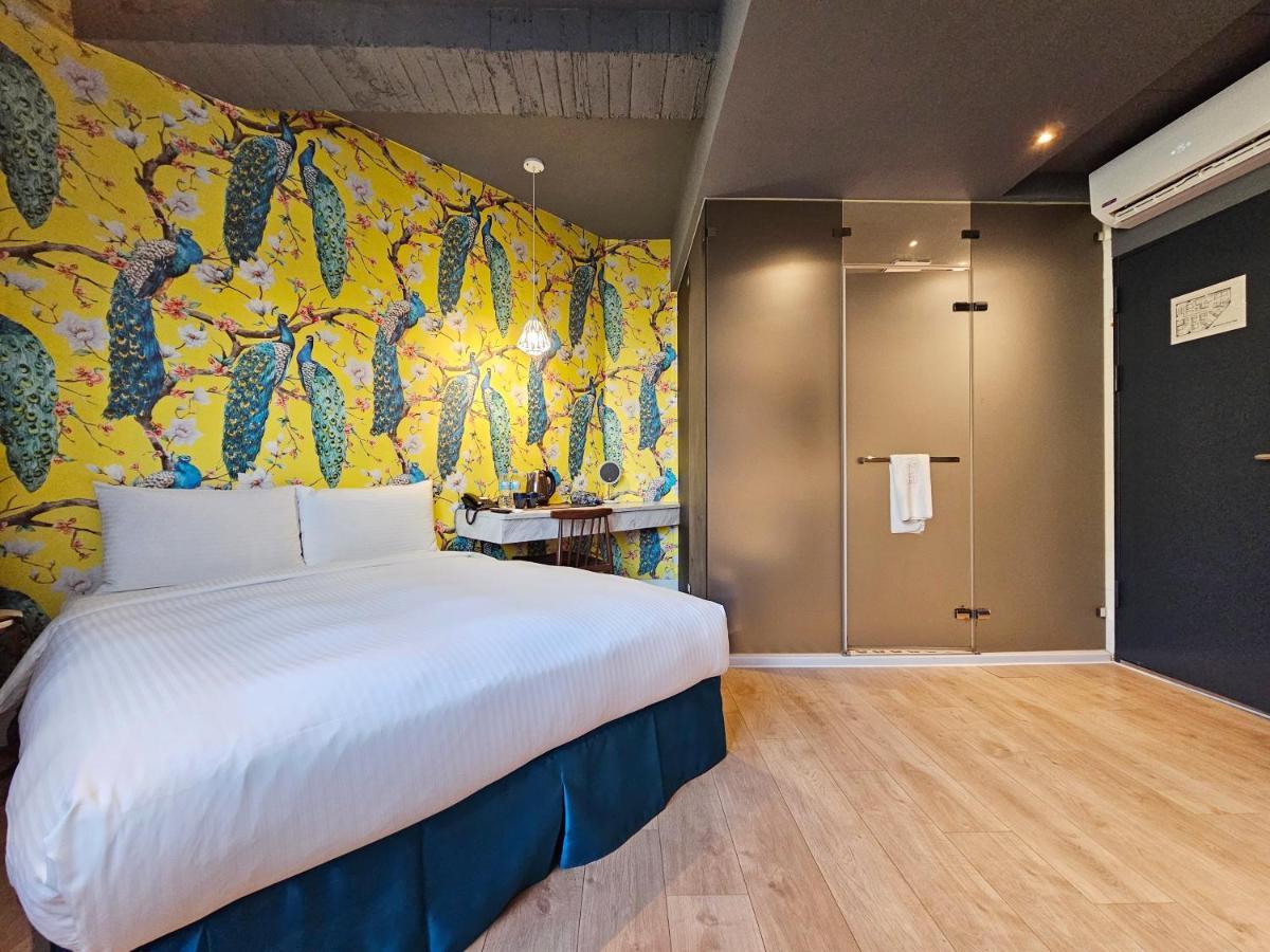 Modern Inn Taichung Extérieur photo