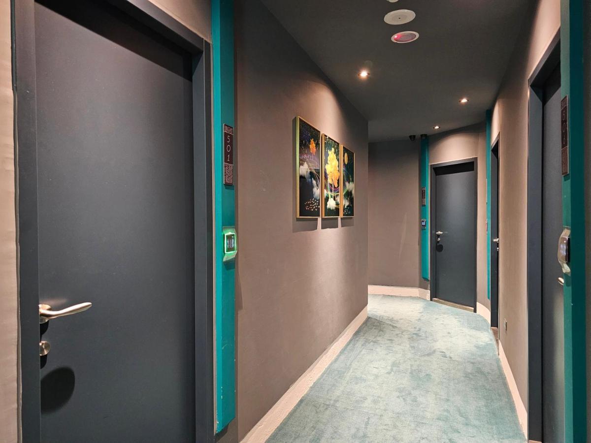 Modern Inn Taichung Extérieur photo